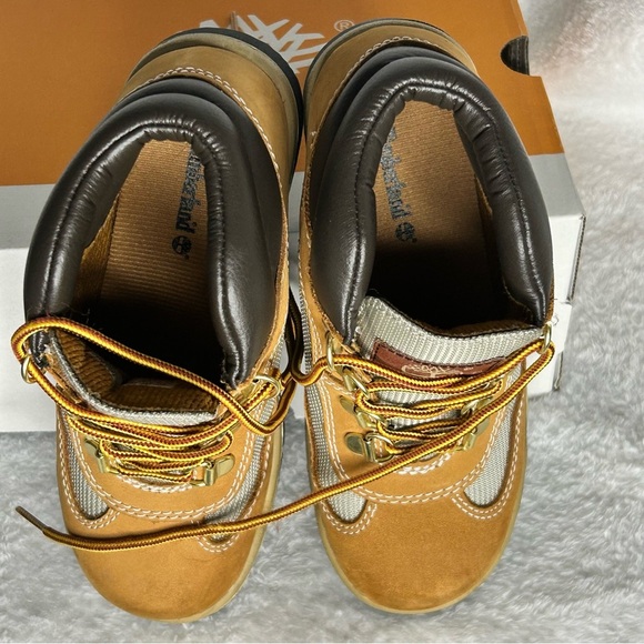 Timberland Chukka Field Boot | Boys sz 1 | Wheat nubuck | Like New - Picture 9 of 9